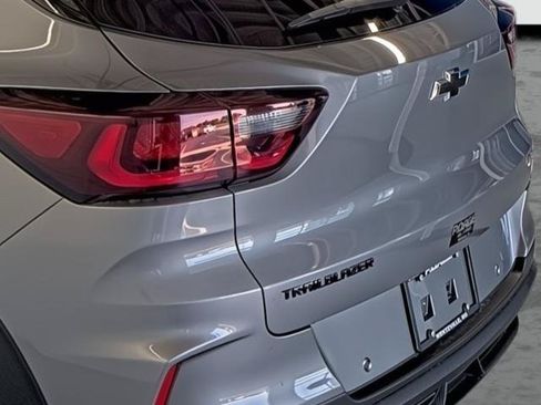 New 2026 Chevrolet TrailBlazer RS w/ Convenience Package FWD image 10