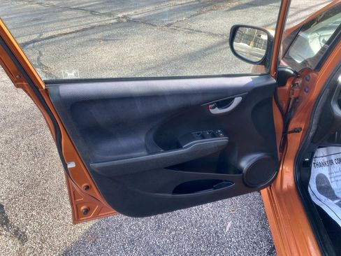 Used 2011 Honda Fit Sport image 10