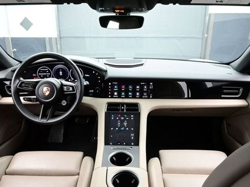 Certified 2025 Porsche Taycan AWD/4WD image 18