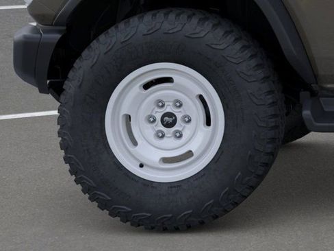 New 2026 Ford Bronco Heritage Edition AWD/4WD image 21