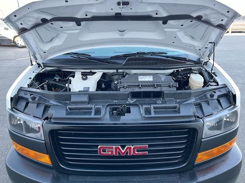 Used 2024 GMC Savana 2500 w/ Driver Convenience Package RWD image 27