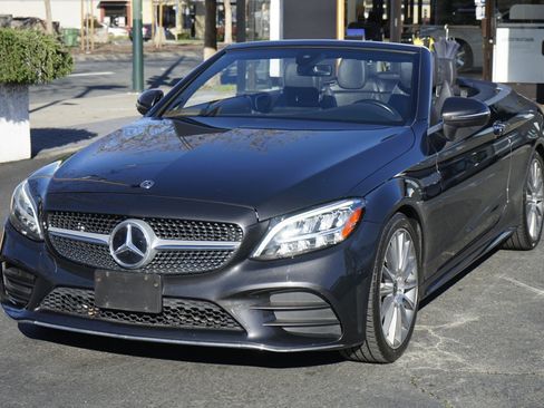Used 2019 Mercedes-Benz C 300 Cabriolet image 3