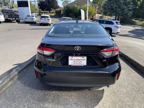 Certified 2023 Toyota Corolla LE FWD image 5