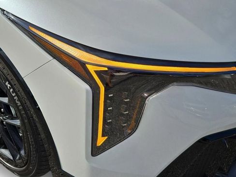New 2025 Kia K4 GT-Line Turbo FWD image 5