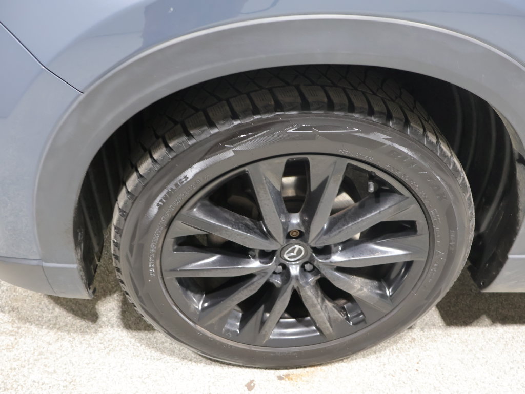 Used 2022 MAZDA CX-9 Carbon Edition AWD/4WD image 9