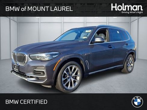 Certified 2022 BMW X5 xDrive40i w/ Luxury Seating Package image 1