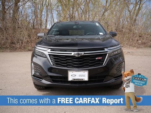 Used 2023 Chevrolet Equinox RS AWD/4WD image 2