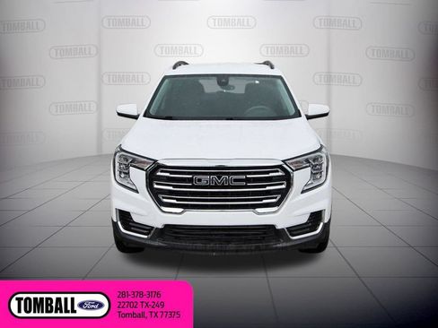 Used 2023 GMC Terrain SLE w/ Driver Convenience Package AWD/4WD image 2