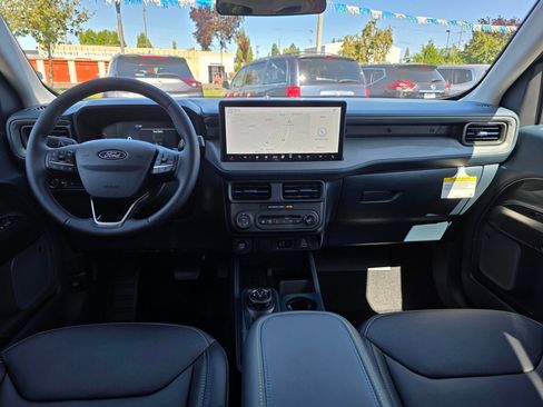 New 2025 Ford Maverick Lobo image 8