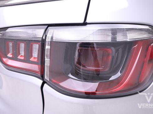 New 2025 Jeep Compass Sport image 37