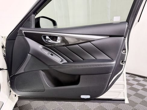 Used 2019 INFINITI Q50 Luxe w/ Essential Package (3.0T Luxe) AWD/4WD image 47