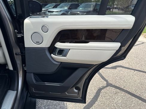 Used 2021 Land Rover Range Rover AWD/4WD image 12