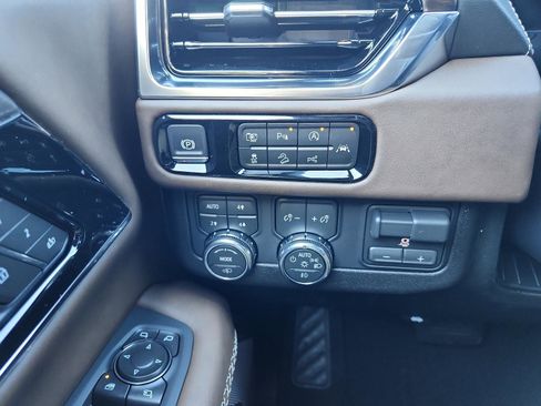 New 2026 GMC Yukon XL Denali Ultimate image 20