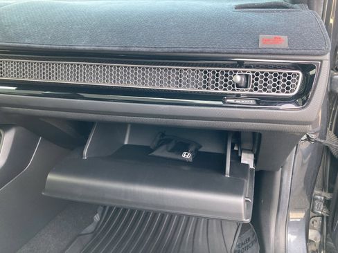 Certified 2025 Honda Civic Sport image 27