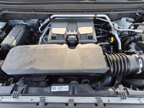 Certified 2023 Chevrolet Colorado LT w/ LT Convenience Package AWD/4WD image 30