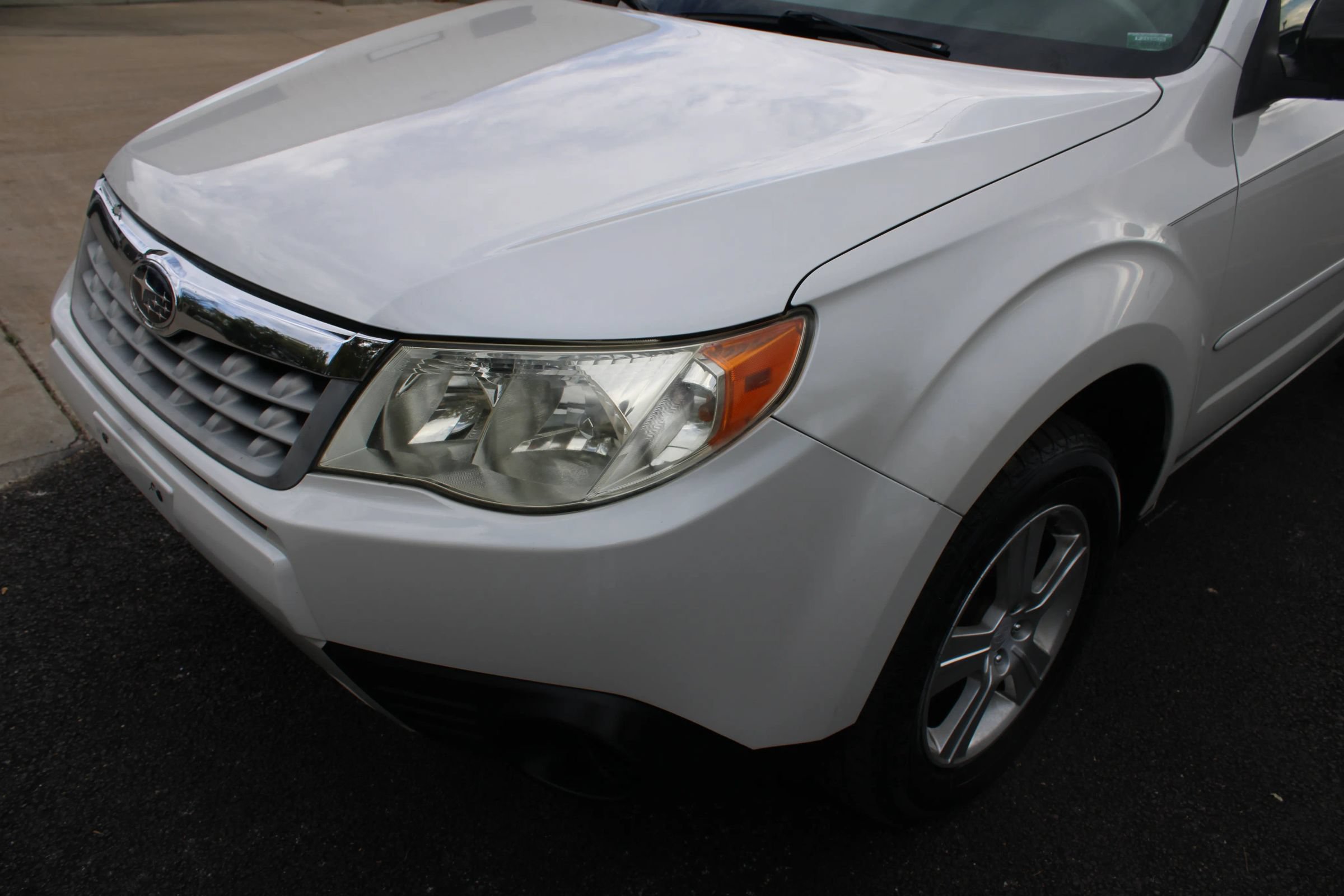 Used 2012 Subaru Forester 2.5X AWD/4WD image 3