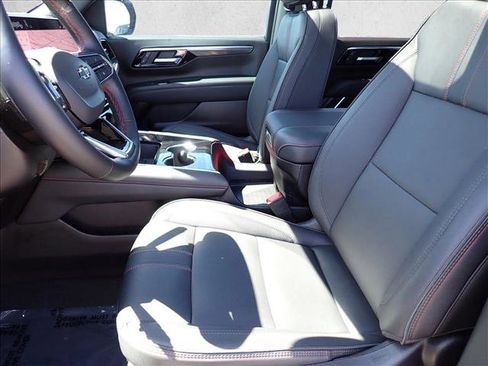 Used 2025 Chevrolet Suburban RST w/ Advanced Technology Package AWD/4WD image 14