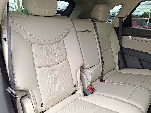Used 2021 Cadillac XT5 Premium Luxury AWD/4WD image 20