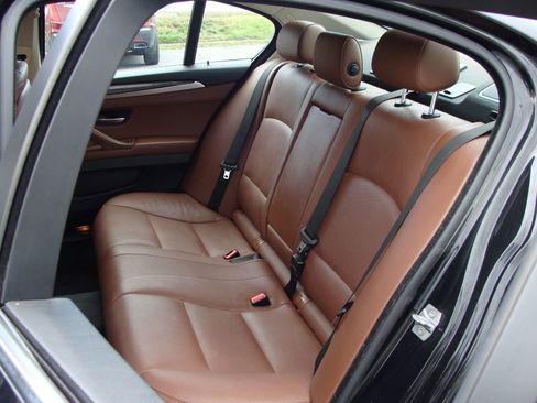 Used 2014 BMW 535i xDrive Sedan AWD/4WD image 8