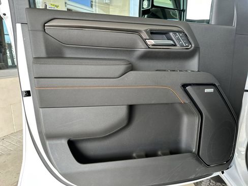 New 2026 GMC Sierra 2500 AT4 w/ AT4 Premium Plus Package AWD/4WD image 10