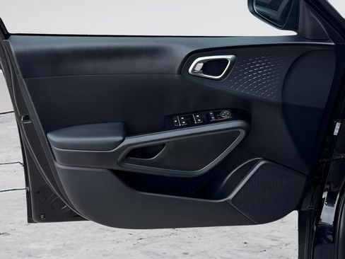 Used 2021 Kia Soul S image 15