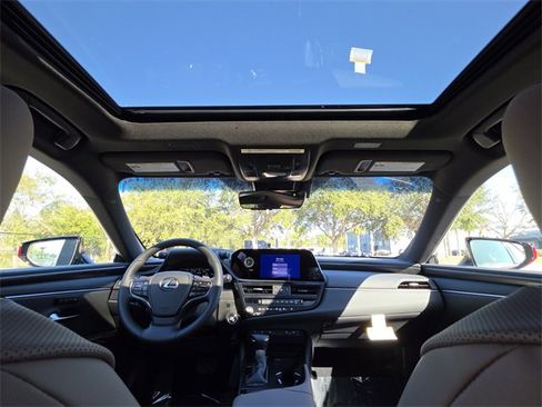 New 2025 Lexus ES 350 350 image 19