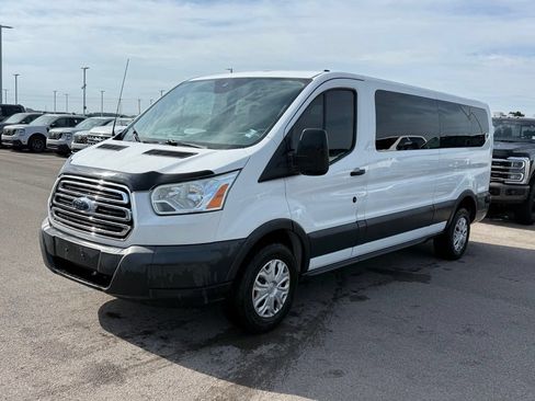 Used 2016 Ford Transit 350 XLT RWD image 19