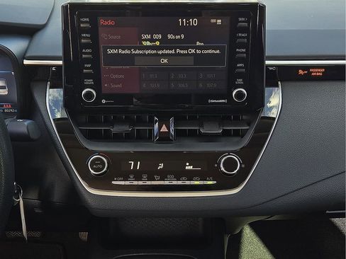 Used 2022 Toyota Corolla LE image 12