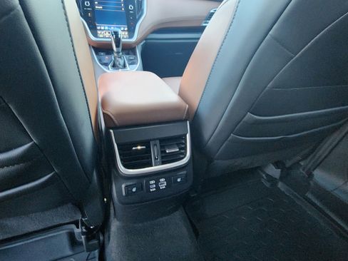 Used 2024 Subaru Outback Touring image 23