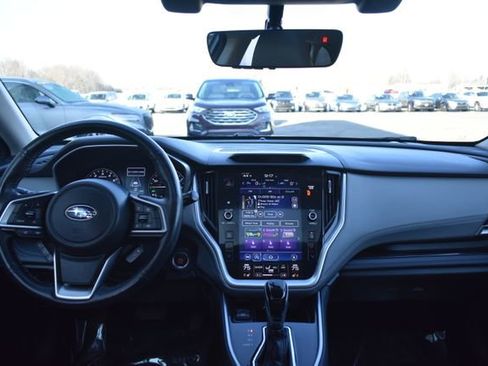 Used 2022 Subaru Outback Limited image 39