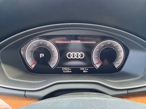 Used 2023 Audi Q5 2.0T Prestige AWD/4WD image 2