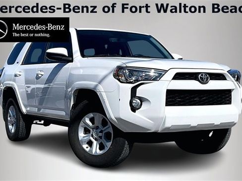 Used 2018 Toyota 4Runner SR5 image 1
