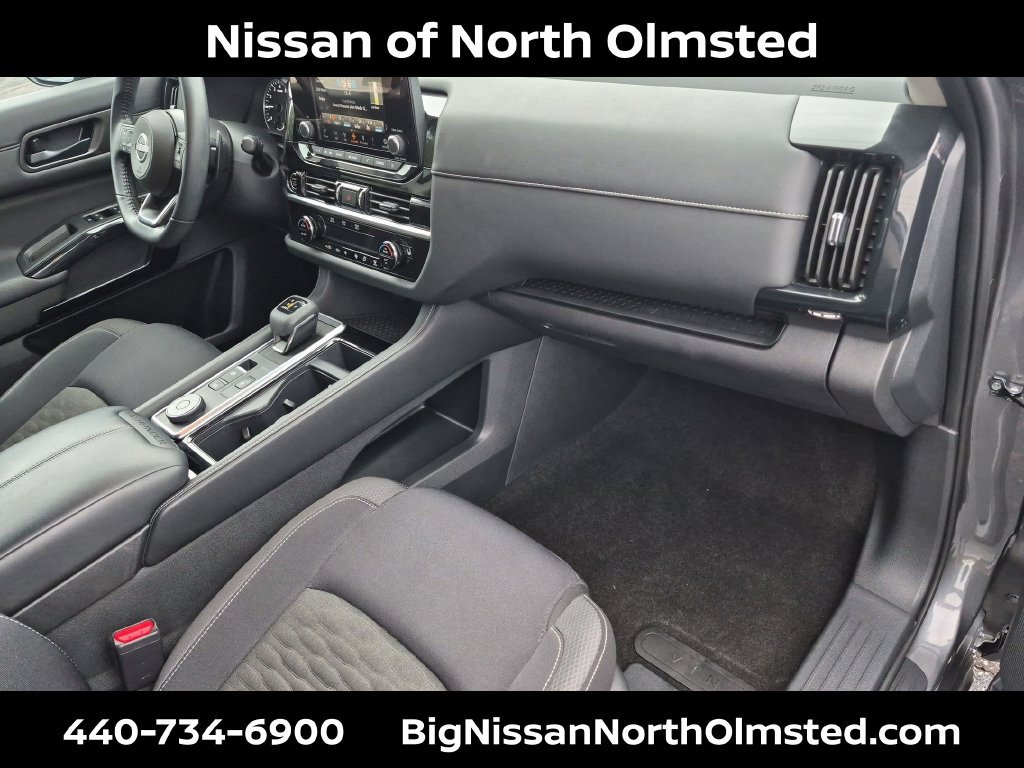 Certified 2024 Nissan Pathfinder SV AWD/4WD image 26