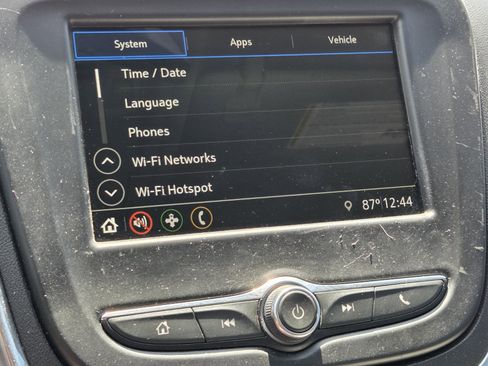 Used 2019 Chevrolet Equinox LT image 15