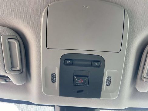 Used 2024 Toyota Camry SE FWD image 31