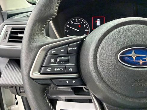 Certified 2025 Subaru Ascent Premium AWD/4WD image 30
