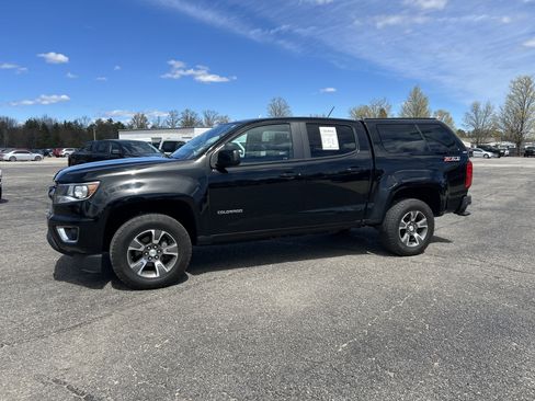 Used 2017 Chevrolet Colorado Z71 AWD/4WD image 11