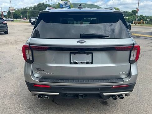 Used 2025 Ford Explorer Platinum w/ Ultimate Package AWD/4WD image 10