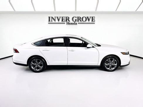 Certified 2024 Honda Accord EX image 4