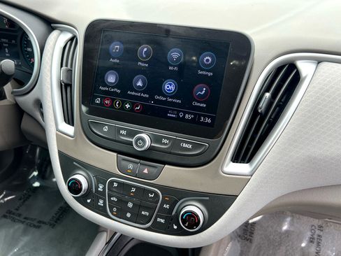 Used 2025 Chevrolet Malibu LT image 63