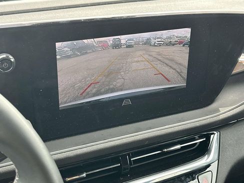 Used 2025 Buick Envista Sport Touring w/ Convenience I Package image 23