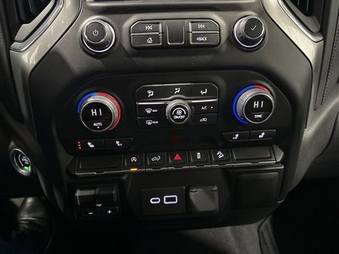 Certified 2022 Chevrolet Silverado 1500 RST w/ Z71 Off-Road Package image 21