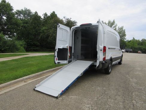 Used 2018 Ford Transit 350 148 Medium Roof RWD image 25
