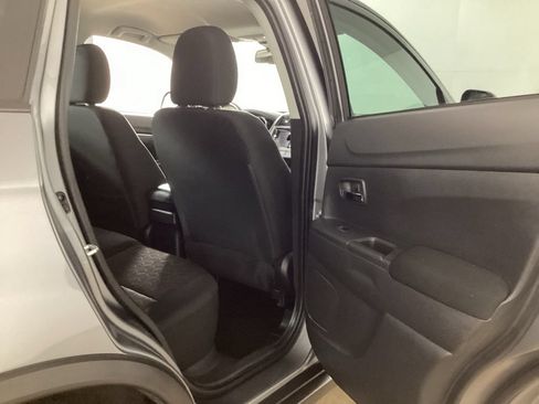 Used 2025 Mitsubishi Outlander Sport ES AWD/4WD image 25