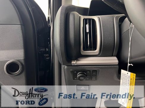 New 2025 Ford Expedition Active image 26