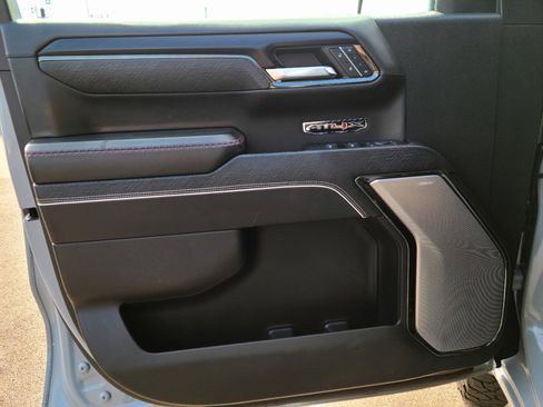 Used 2024 GMC Sierra 1500 AT4X w/ AT4X AEV Edition image 8