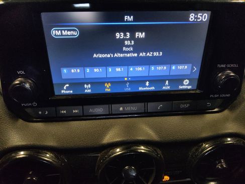 Used 2024 Nissan Sentra S FWD image 25