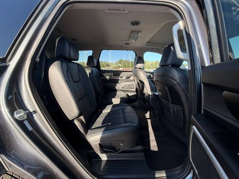 Used 2020 Kia Telluride EX w/ EX Premium Package AWD/4WD image 7