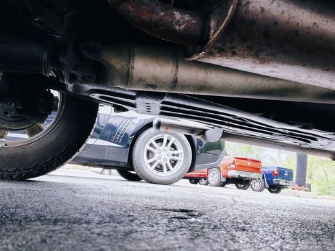 Used 2010 Nissan Titan XE image 14
