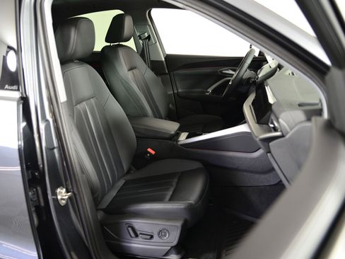 New 2025 Audi Q5 Premium Plus image 18